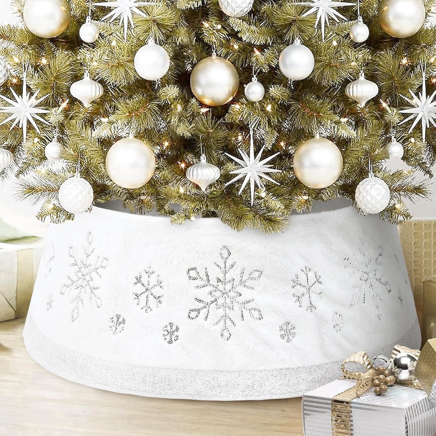 Knitted Christmas Tree Collar - Cream Chunky Cable Knit Ring for Artificial Trees, Farmhouse Rustic Stand Base Cover for Xmas Home Decor