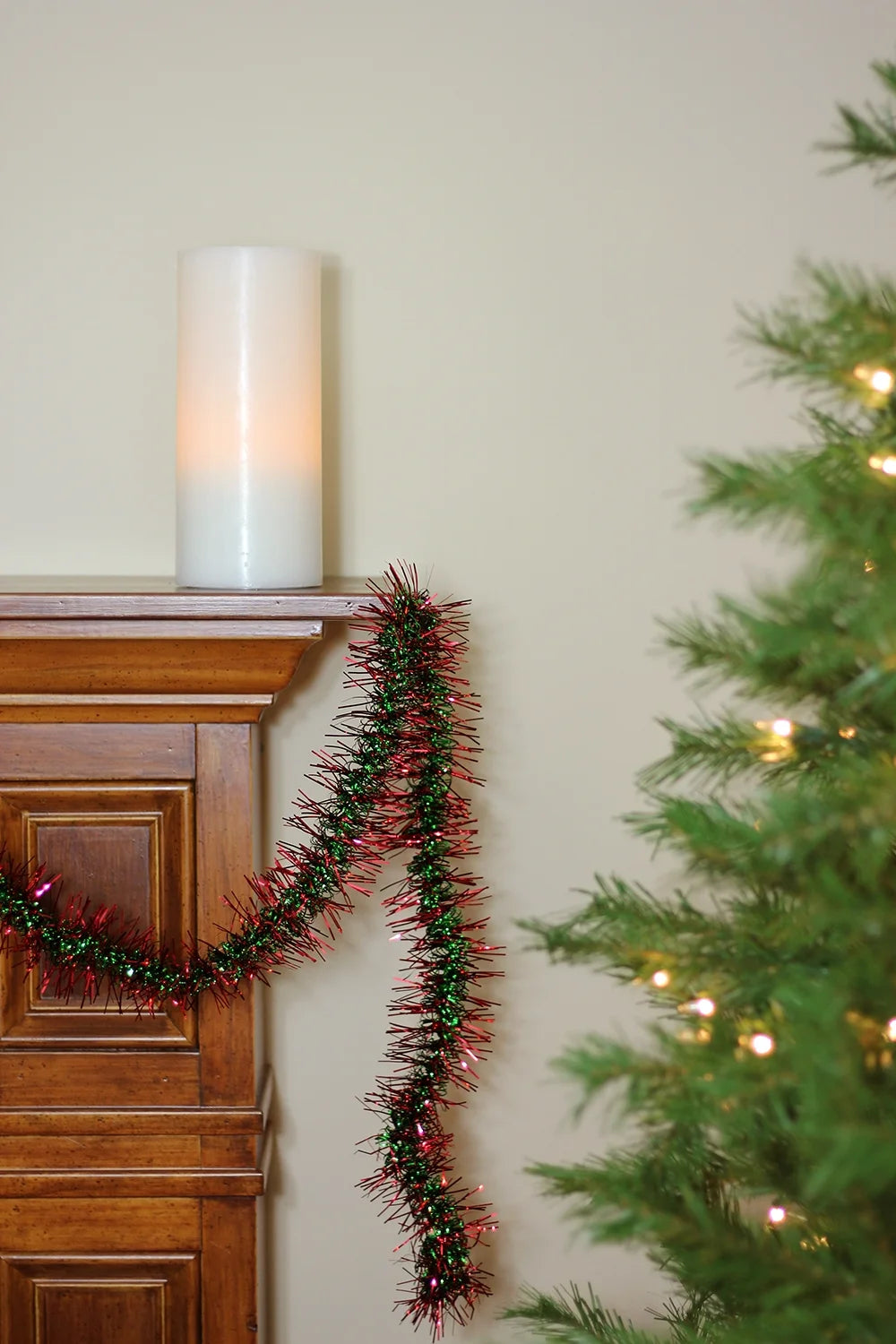 50' X 3" Unlit Shiny Red/Green Spiral Center Tinsel Christmas Garland